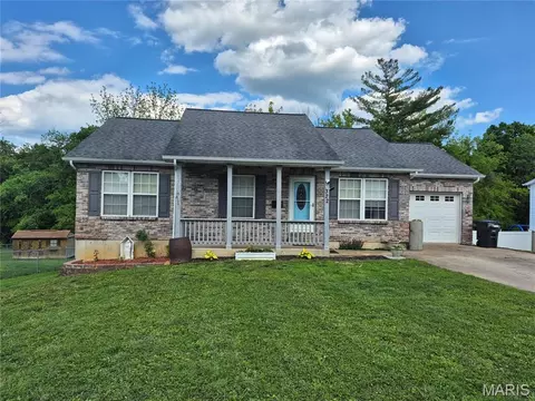 322 Young St, Bonne Terre, MO 63628
