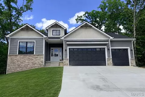 32060 N Fairway Dr, Foristell, MO 63348