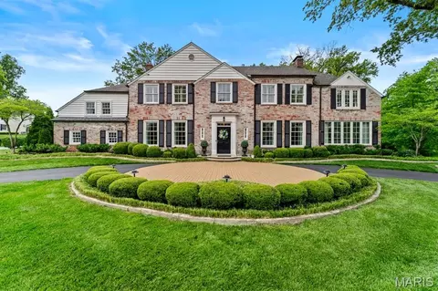 14 Briarcliff, Ladue, MO 63124