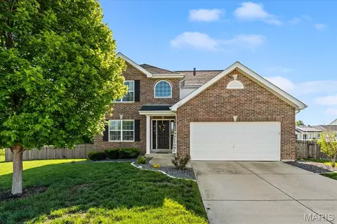 247 Edbrooke Dr, Belleville, IL 62221