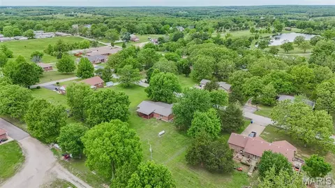View/Area - 503 Spruce St, Dixon, MO 65459 photo 9 of 15