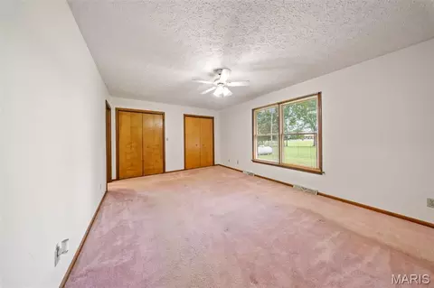 Bedroom - 503 Spruce St, Dixon, MO 65459 photo 5 of 6