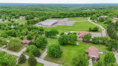 View/Area - 503 Spruce St, Dixon, MO 65459 photo 3 of 15