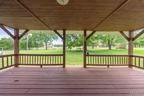 Exterior - 503 Spruce St, Dixon, MO 65459 photo 2 of 8