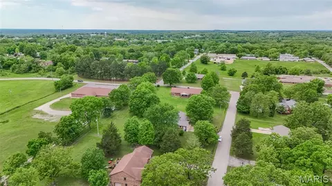 View/Area - 503 Spruce St, Dixon, MO 65459 photo 7 of 15