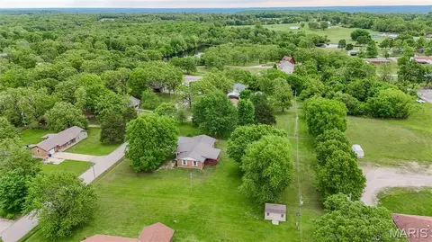 View/Area - 503 Spruce St, Dixon, MO 65459 photo 13 of 15