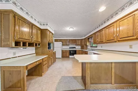 Kitchen - 503 Spruce St, Dixon, MO 65459 photo 1 of 2