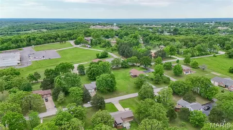View/Area - 503 Spruce St, Dixon, MO 65459 photo 5 of 15