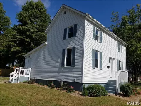 601 Sycamore St, Belleville, IL 62220