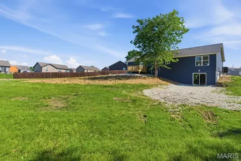 Exterior - 22 Tucker Ct, Winfield, MO 63389 photo 9 of 10