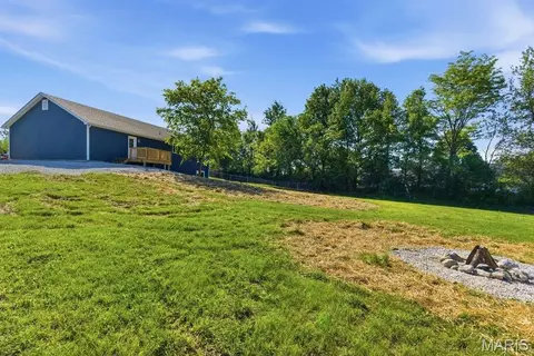 Exterior - 22 Tucker Ct, Winfield, MO 63389 photo 4 of 10