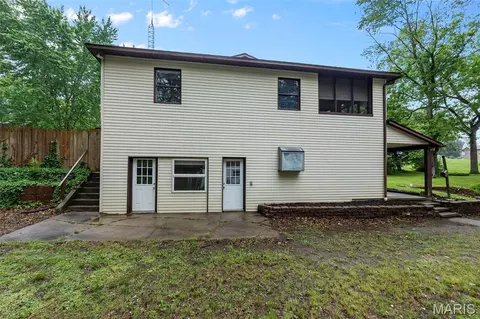 Exterior - 710 N High St, Jackson, MO 63755 photo 2 of 9