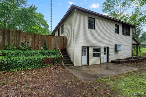 Exterior - 710 N High St, Jackson, MO 63755 photo 3 of 9