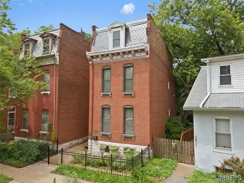 2839 Missouri Ave, Saint Louis, MO 63118