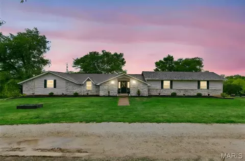 2294 Highway Tt, Saint Clair, MO 63077