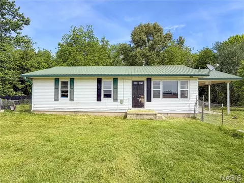 17251 County Road 214, Advance, MO 63730