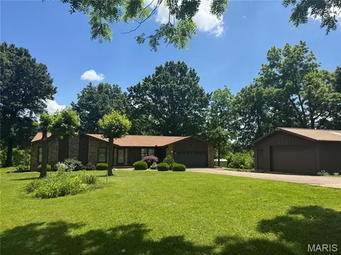 2540 S Highway 94, Defiance, MO 63341