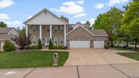 1 Bayport Ct, O'fallon, MO 63368