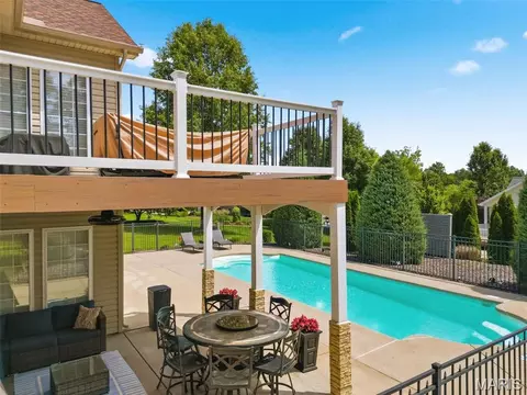 Exterior - 301 Red Wing Ct, Troy, MO 63379 photo 8 of 14