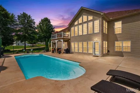 Exterior - 301 Red Wing Ct, Troy, MO 63379 photo 2 of 14