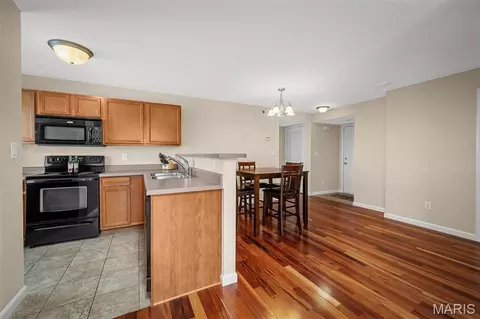 Kitchen - 9202 Spring Creek Ln, O'fallon, MO 63368 photo 2 of 4