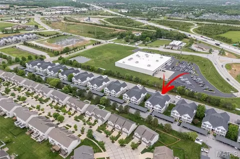 View/Area - 9202 Spring Creek Ln, O'fallon, MO 63368 photo 3 of 6