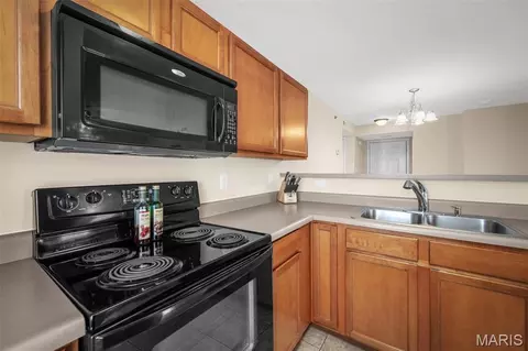 Kitchen - 9202 Spring Creek Ln, O'fallon, MO 63368 photo 1 of 4