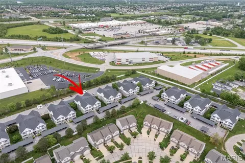 View/Area - 9202 Spring Creek Ln, O'fallon, MO 63368 photo 2 of 6