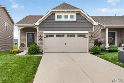 420 Copperfield Ct, Saint Charles, MO 63301
