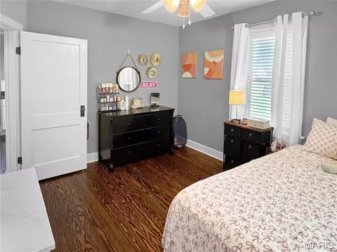 Bedroom - 604 Madison Ave, Washington, MO 63090 photo 5 of 7