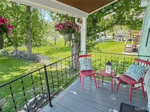 Exterior - 604 Madison Ave, Washington, MO 63090 photo 7 of 10