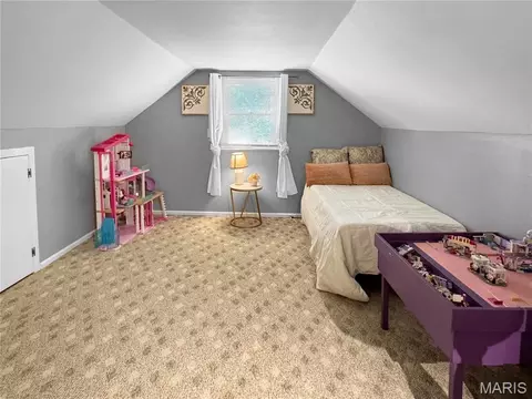 Bedroom - 604 Madison Ave, Washington, MO 63090 photo 6 of 7