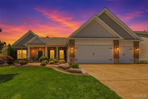 43 Deerfield Ct, Wentzville, MO 63385