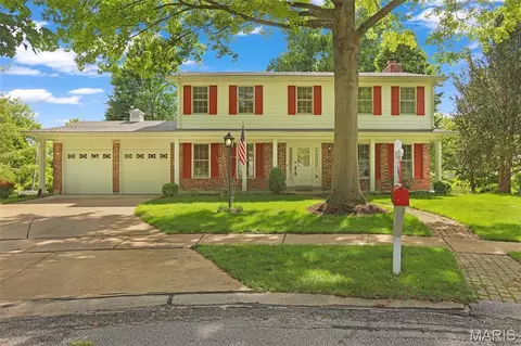 13275 Windygate Ln, Saint Louis, MO 63146