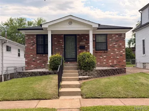 5404 Quincy St, Saint Louis, MO 63109
