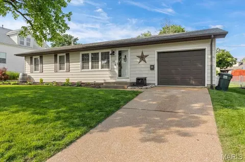 614 S Rapp Ave, Columbia, IL 62236