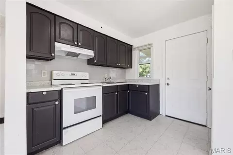 Kitchen - 8115 Myrick St, Berkeley, MO 63134 photo 2 of 2