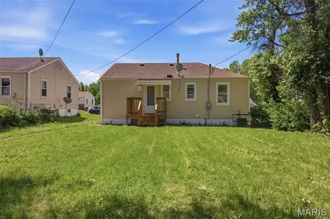 Exterior - 8115 Myrick St, Berkeley, MO 63134 photo 6 of 11