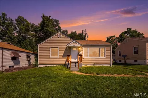 Exterior - 8115 Myrick St, Berkeley, MO 63134 photo 8 of 11
