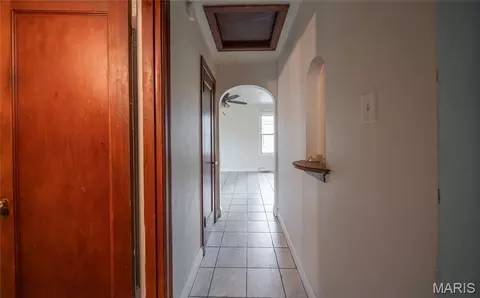 Entry Way - 508 E State Route 72, Rolla, MO 65401 photo 3 of 4