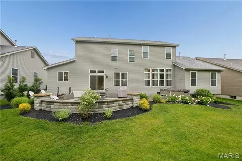 Exterior - 536 Montrachet Dr, O'fallon, MO 63368 photo 2 of 6