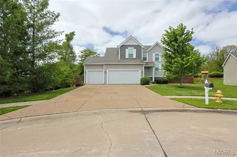7 Sturgeon Ct, Wentzville, MO 63385