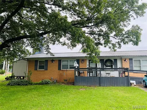 492 N Harty St, Puxico, MO 63960