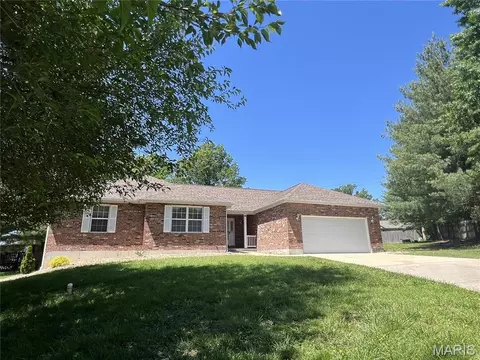 905 Hampton Ct, Rolla, MO 65401