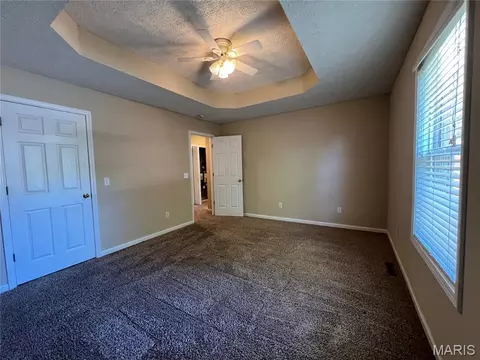 Bedroom - 905 Hampton Ct, Rolla, MO 65401 photo 3 of 6