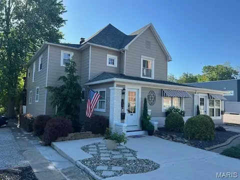 112 N Kennedy Blvd, Vandalia, IL 62471