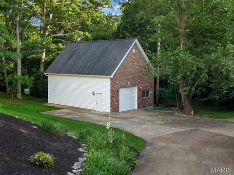 Exterior - 144 Cherokee Ct, Pacific, MO 63069 photo 3 of 25
