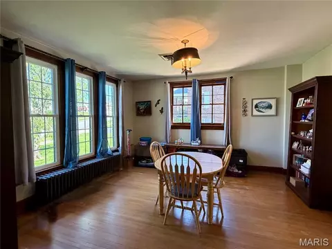Dining - 110 Shepherd Pl, Hannibal, MO 63401 photo 1 of 1