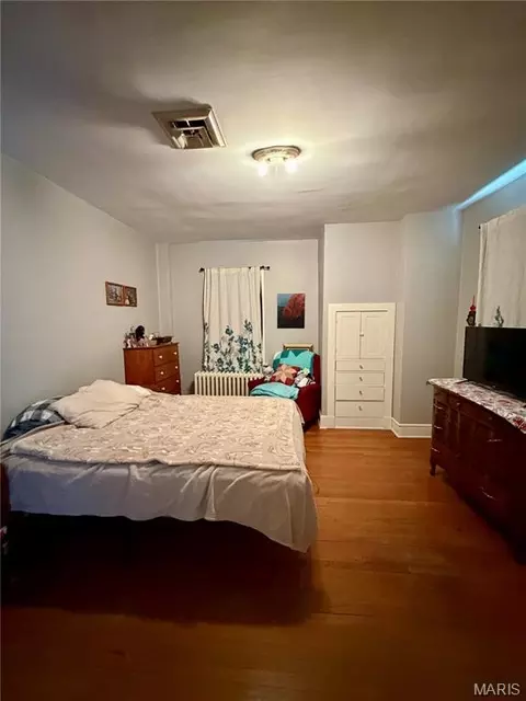 Bedroom - 110 Shepherd Pl, Hannibal, MO 63401 photo 1 of 7