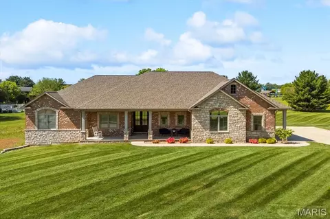 701 Williams Lndg, Waterloo, IL 62298